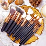 ست براش مشکی اصل 15 عددی لاکچری زووا با کیف چرمی ZOEVA (کیف قهوه ای تیره )