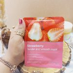 ماسک ورقه ای ضد چین و چروک روشن و سفت کننده پوست توت فرنگی بیوآکوا BIOAQUA  کد BQY81235