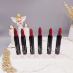 پک 6 تایی رژ جامد مدل پیچی برند Versai پوکه مشکی کد 2308