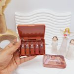 پک رژ لب لب جامد 5 تایی رنگارنگ طرح شکلات توت فرنگی کد 8099-2