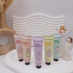 پک کرم دست 5 تایی مرطوب کننده کیفی طرح پرفیوم (عطر) برند کایلی بیوتی کد 377